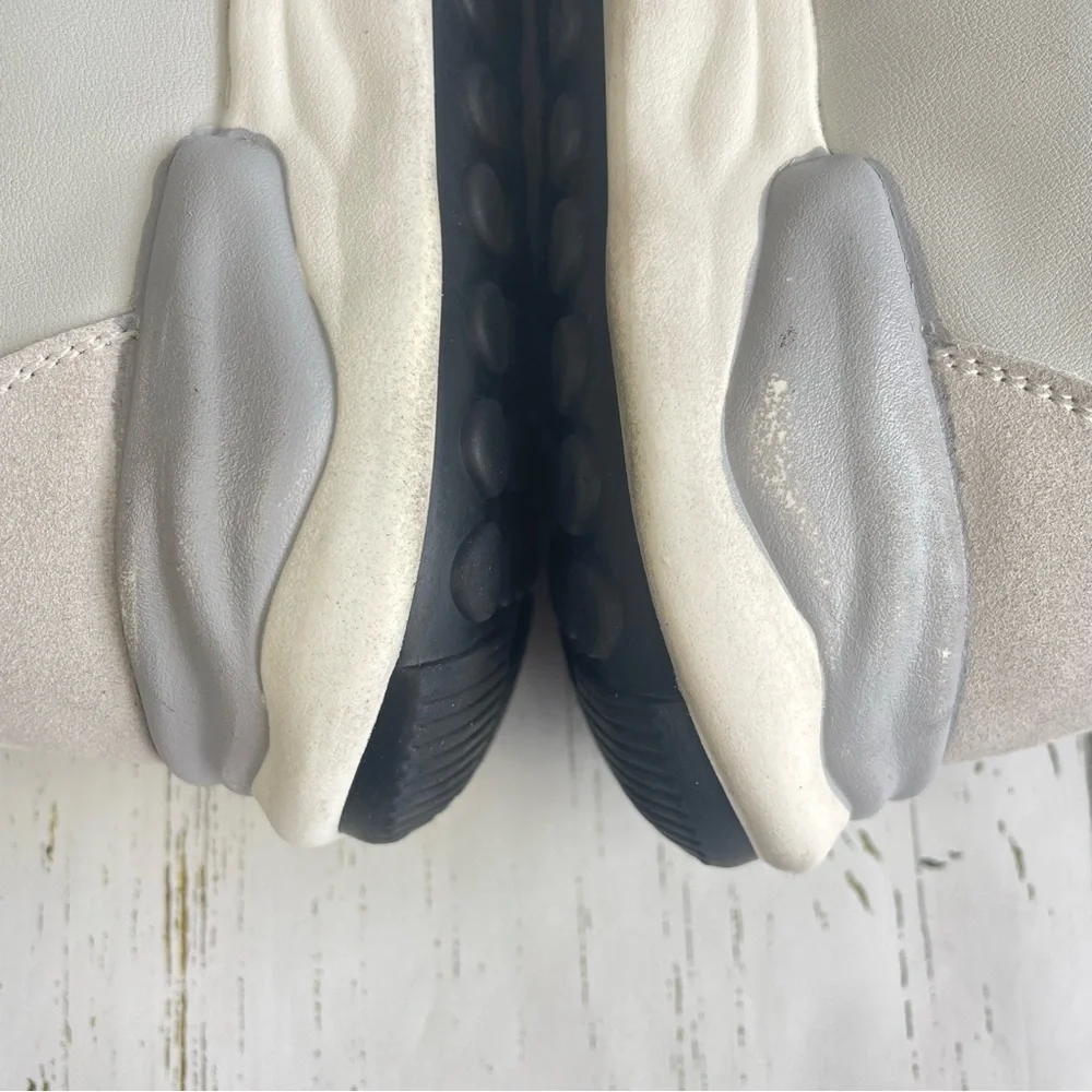 Vintage Havana RUN Sneakers - Picture 10 of 16